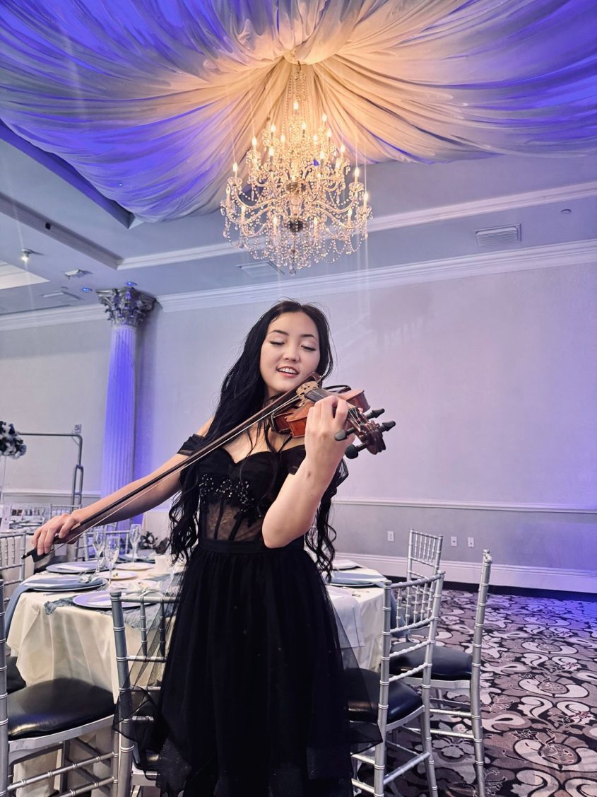 A Romantic Summer Wedding at The Waterfall Philadelphia Pike Claymont DE